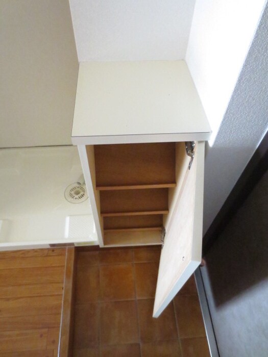 物件内観写真8　(靴箱)