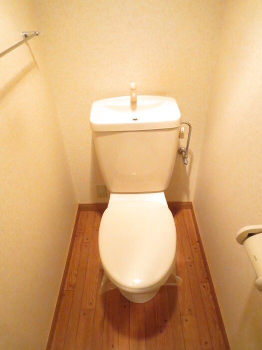 物件内観写真15　(トイレ)