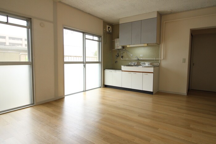 物件内観写真7　(居室)