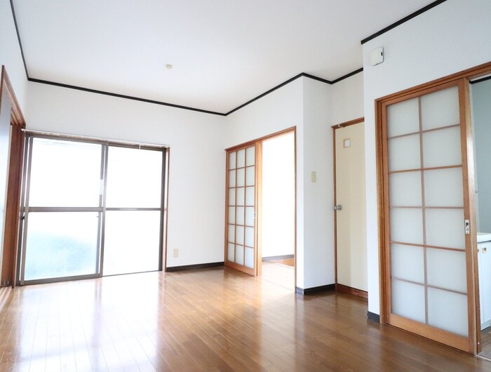 物件内観写真6　(居室)