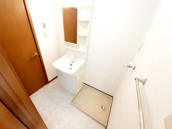 物件内観写真9　(洗面)