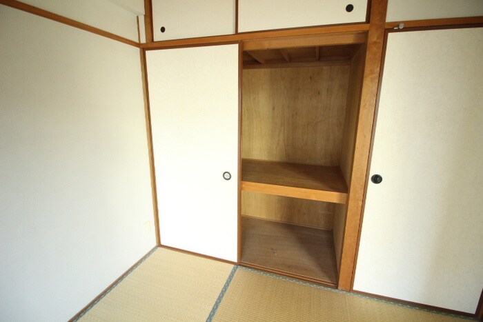 物件内観写真13　(収納)