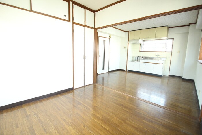 物件内観写真22　(居室)