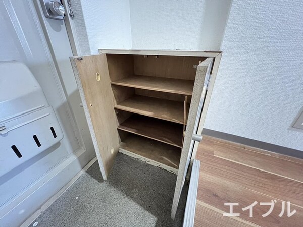 靴箱