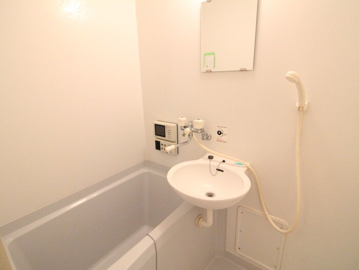 物件内観写真12　(バス／シャワールーム等)