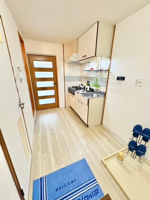 物件内観写真9　(廊下)