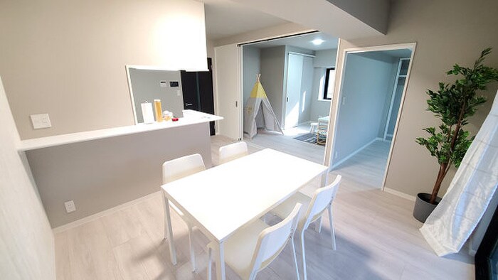 物件内観写真11　(居室)