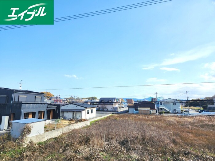 物件内観写真14　(室内からの展望)