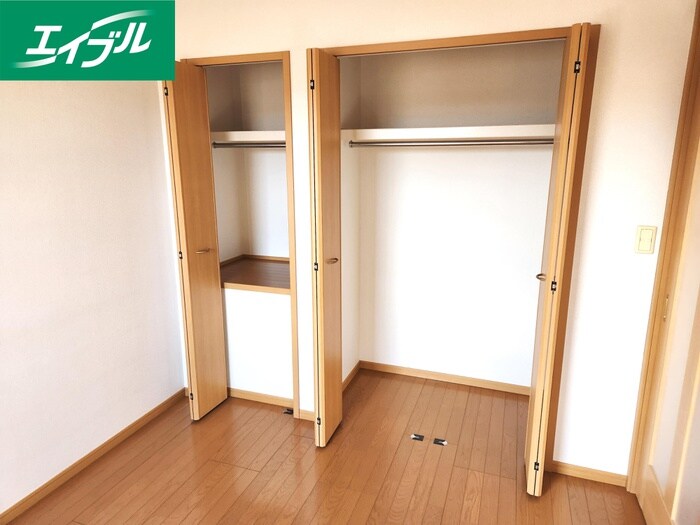 物件内観写真18　(収納)