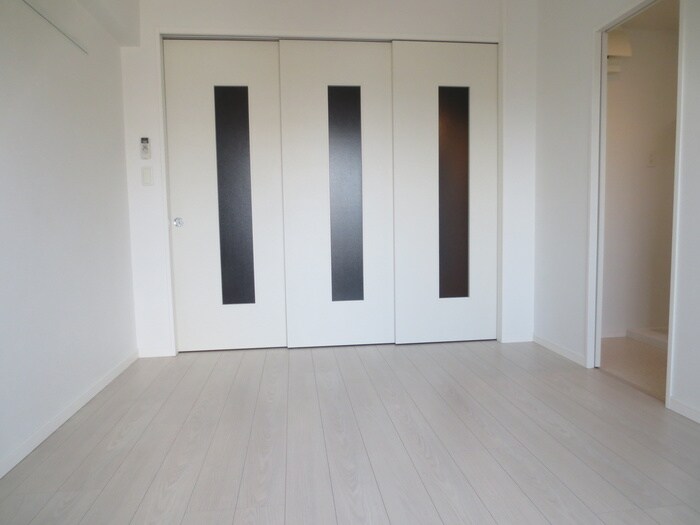 物件内観写真4　(居室)