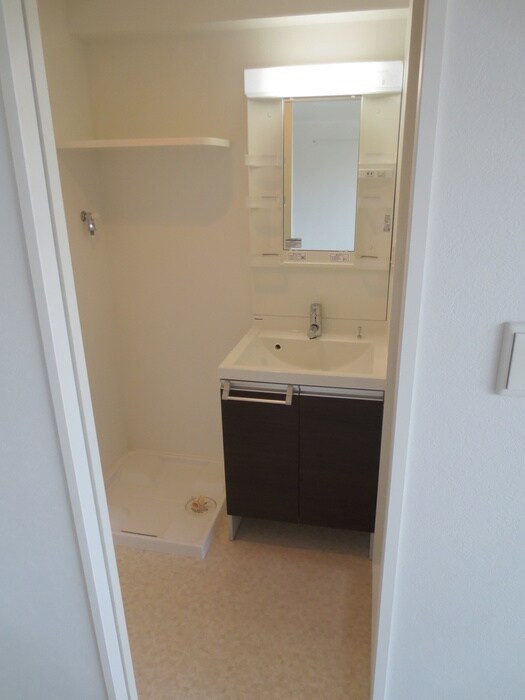 物件内観写真7　(洗面)