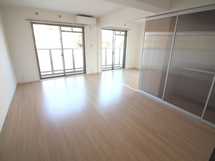 物件内観写真15　(居室)