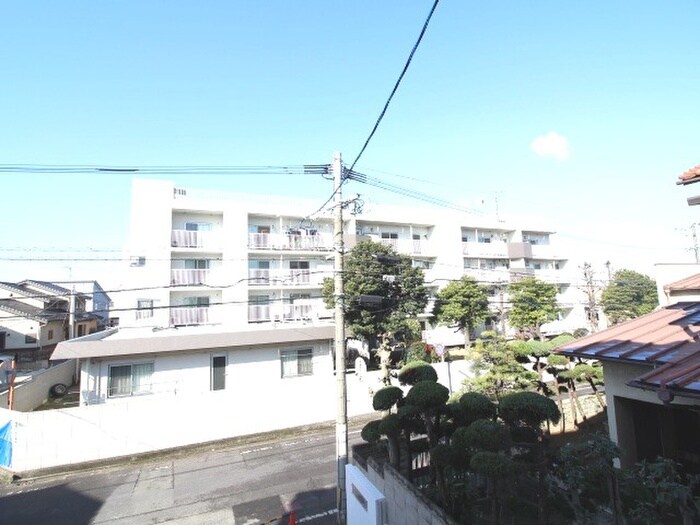 物件内観写真17　(室内からの展望)