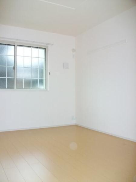 物件内観写真6　(居室)