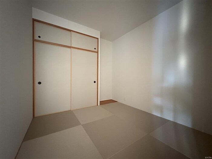 物件内観写真9　(居室)