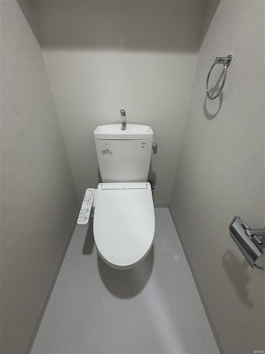 物件内観写真12　(トイレ)