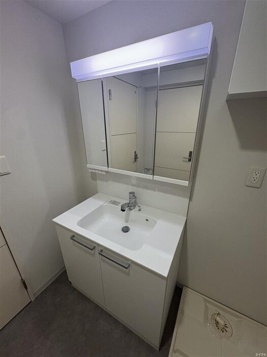 物件内観写真13　(洗面)