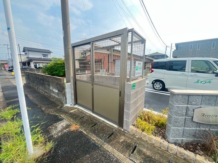 物件外観写真4　(建物設備)