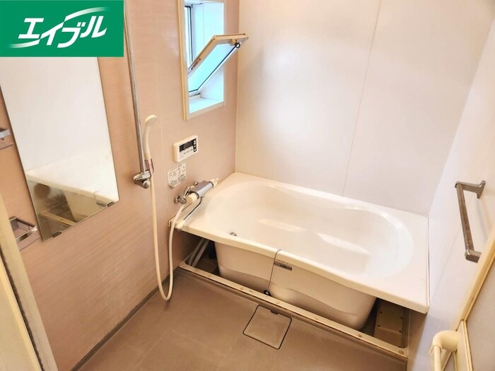 物件内観写真10　(バス／シャワールーム等)