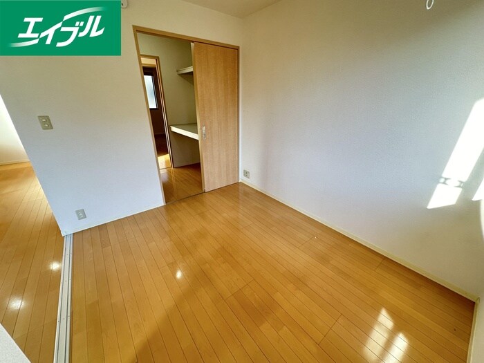 物件内観写真9　(内観写真)