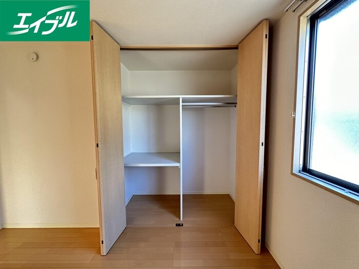 物件内観写真19　(収納)