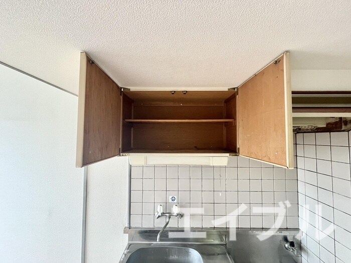 物件内観写真13　(収納)