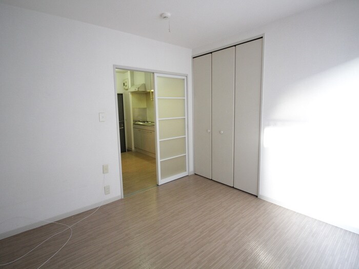 物件内観写真13　(居室)