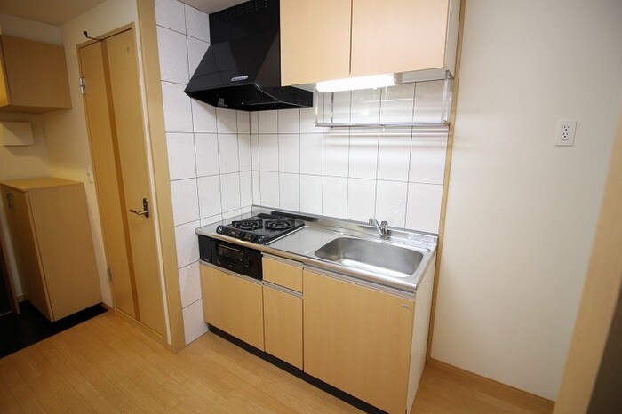 物件内観写真3　(キッチン)