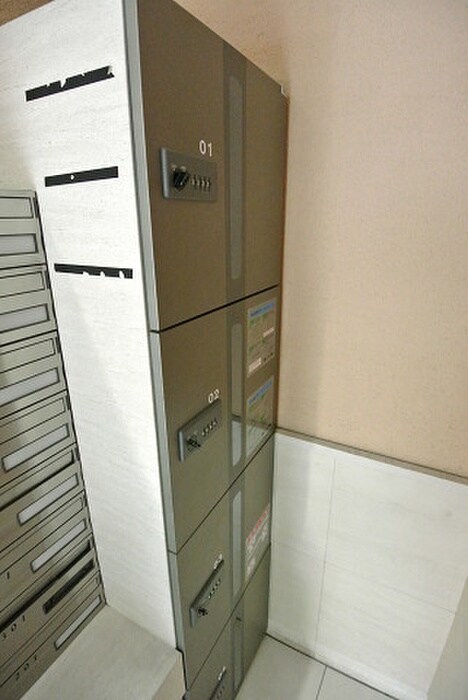 物件外観写真4　(建物設備)