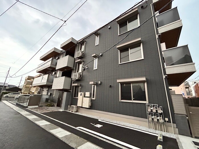 物件外観写真1　(外観写真)