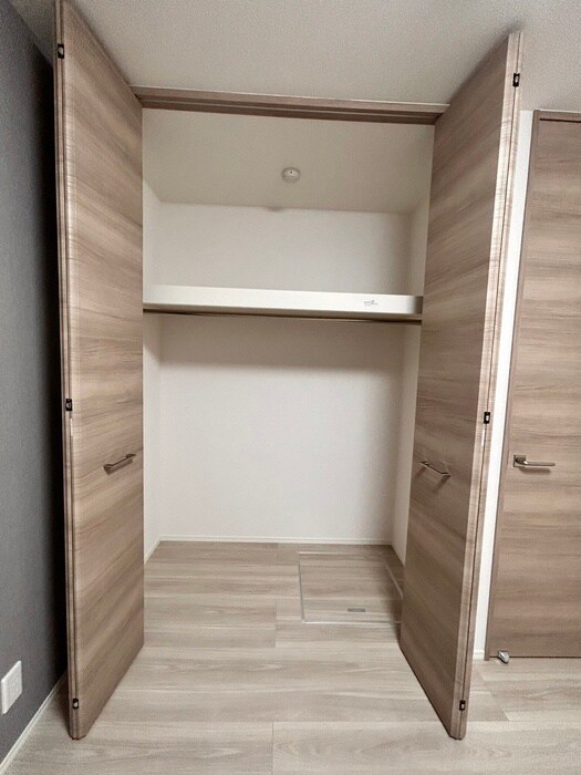 物件内観写真13　(収納)