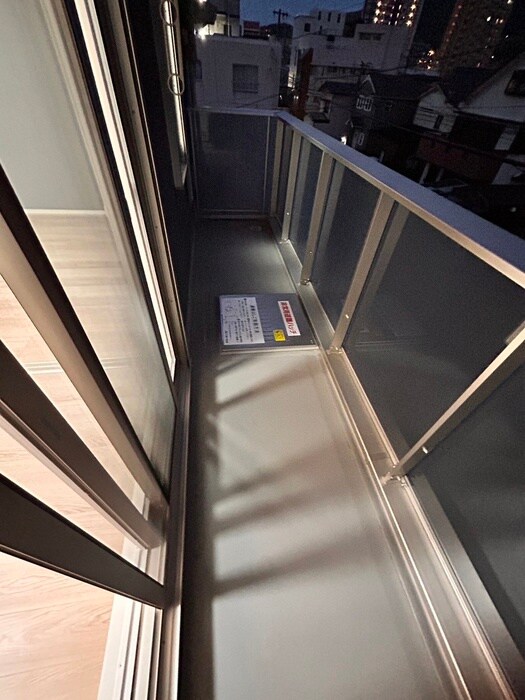 物件内観写真16　(ベランダ・バルコニー)