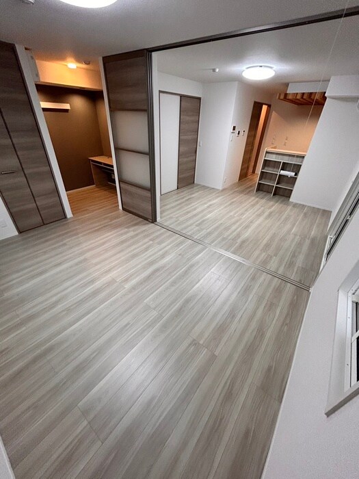 物件内観写真21　(居室)