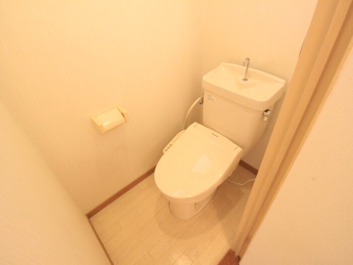 物件内観写真7　(トイレ)