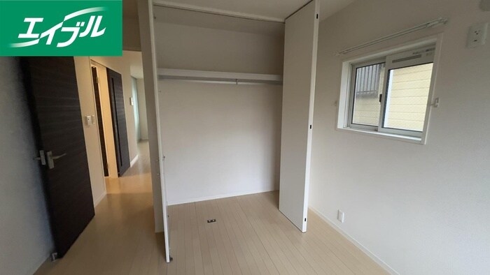 物件内観写真18　(収納)