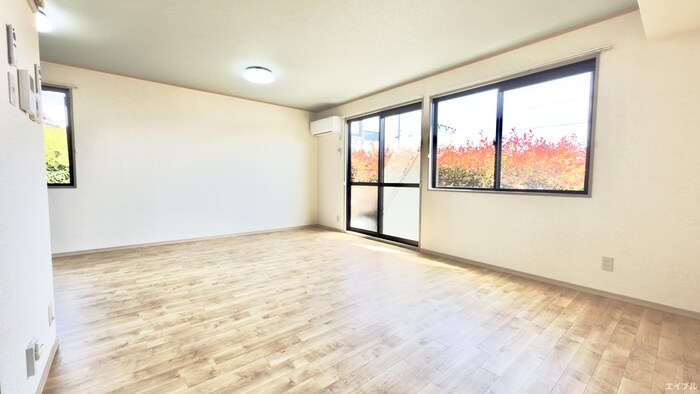 物件内観写真16　(居室)