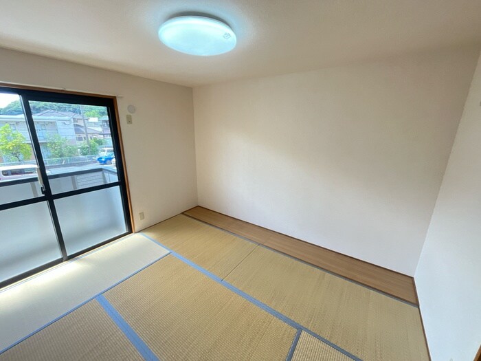 物件内観写真15　(居室)