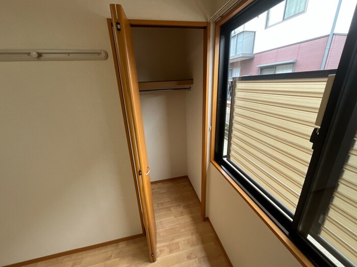 物件内観写真16　(収納)