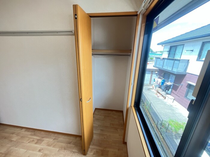 物件内観写真16　(収納)