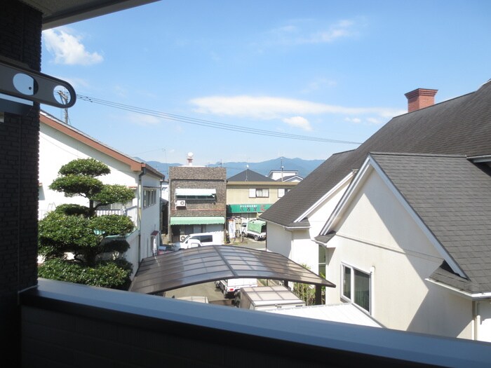 物件内観写真13　(室内からの展望)