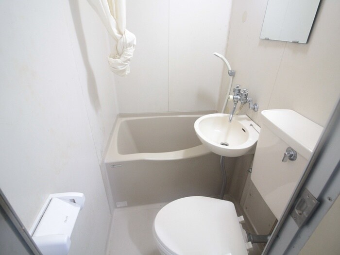 物件内観写真8　(バス／シャワールーム等)