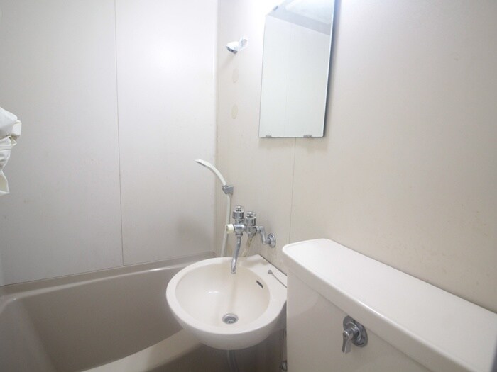 物件内観写真10　(洗面)