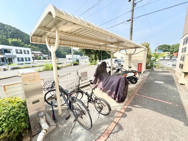 駐輪場