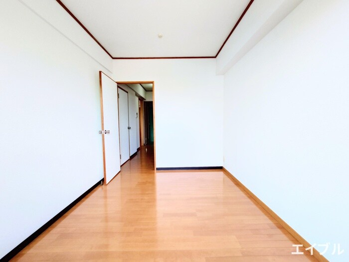 物件内観写真19　(居室)