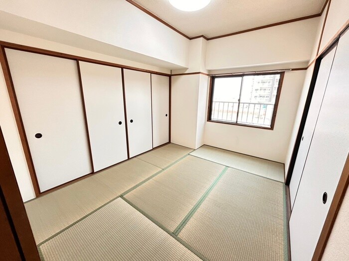 物件内観写真14　(居室)