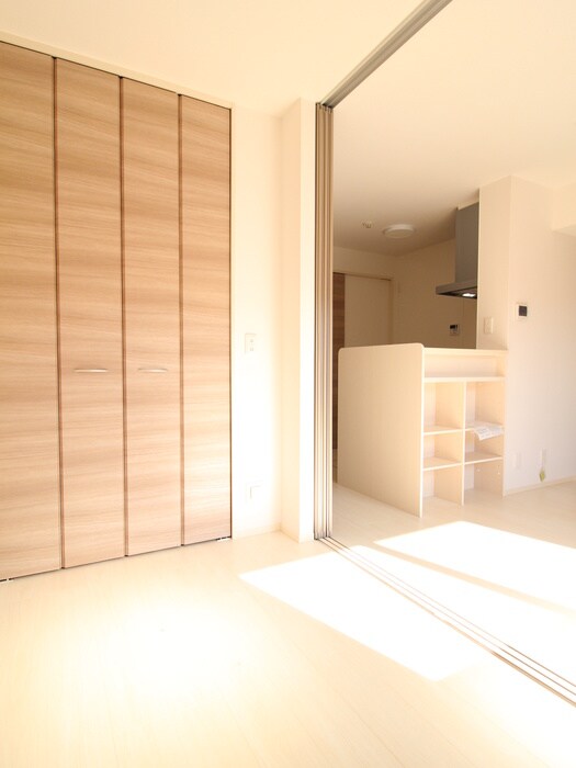 物件内観写真7　(居室)