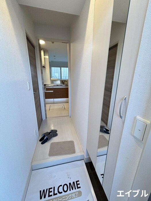 物件内観写真22　(玄関)