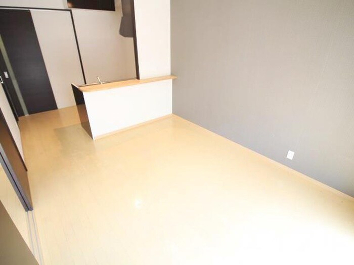 物件内観写真6　(居室)