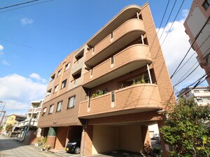 ア－ネスト外観写真