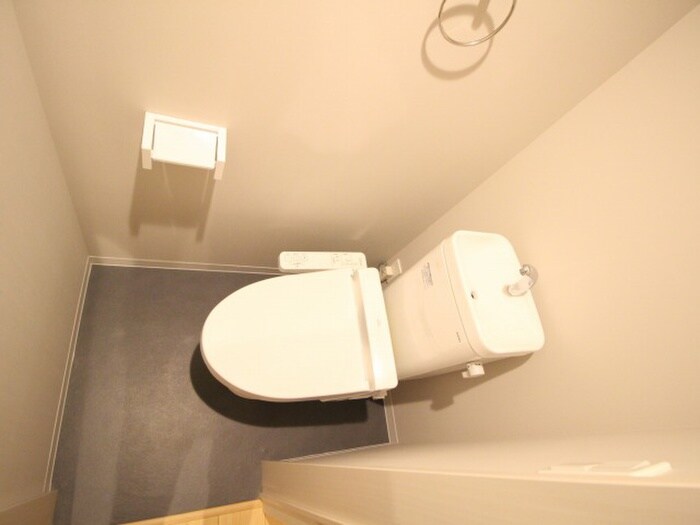 物件内観写真6　(トイレ)